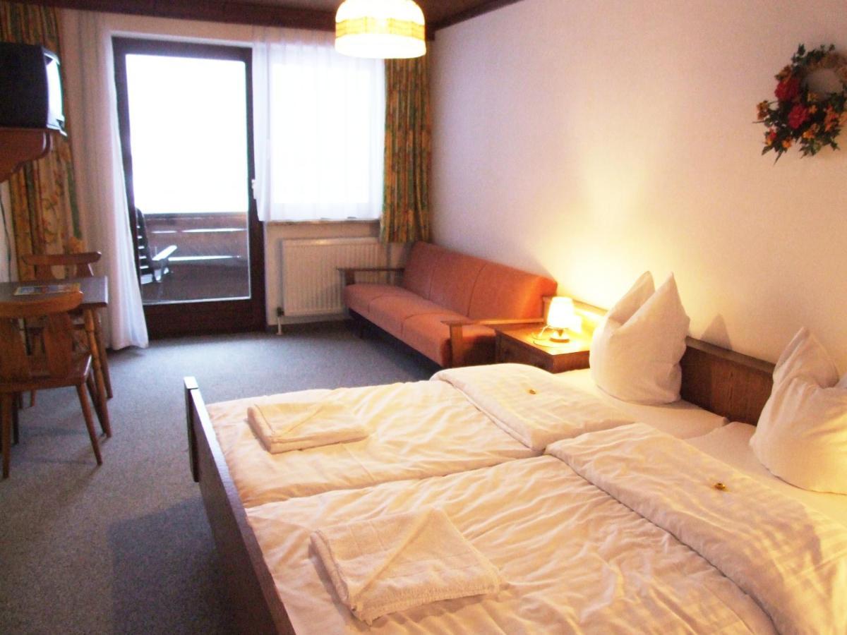 Haus Alpina By Chatel Reizen Bed and Breakfast Grossarl Rum bild