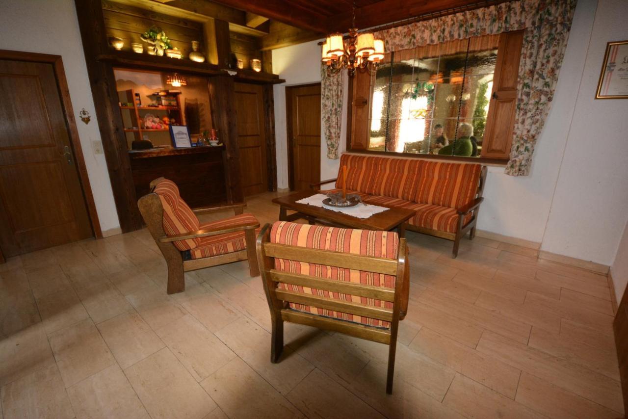 Haus Alpina By Chatel Reizen Bed and Breakfast Grossarl Exteriör bild