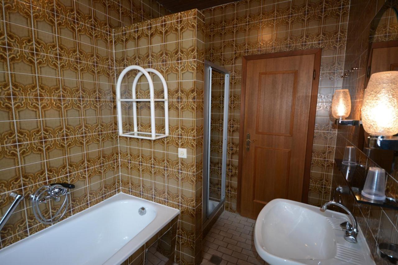 Haus Alpina By Chatel Reizen Bed and Breakfast Grossarl Rum bild