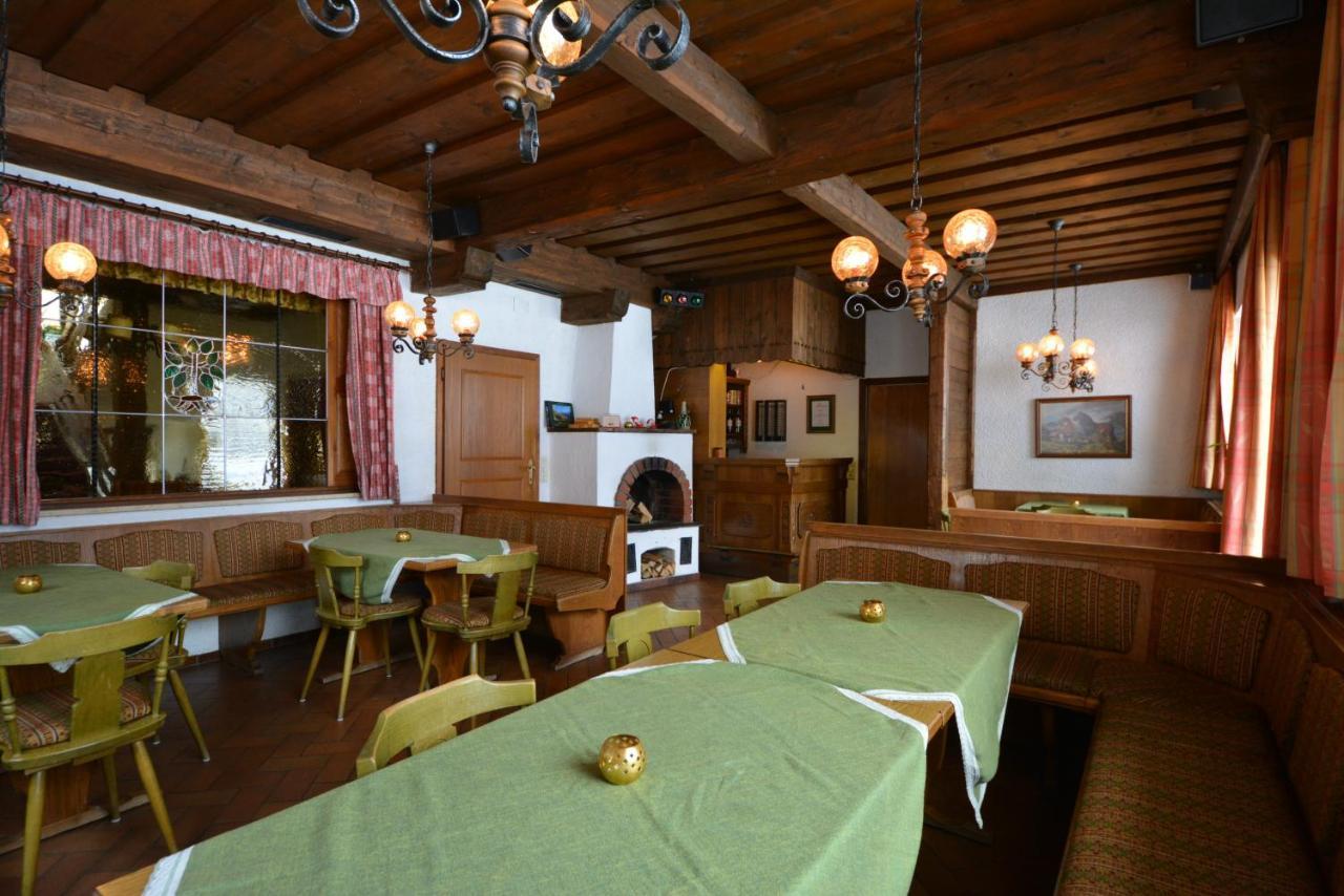 Haus Alpina By Chatel Reizen Bed and Breakfast Grossarl Exteriör bild
