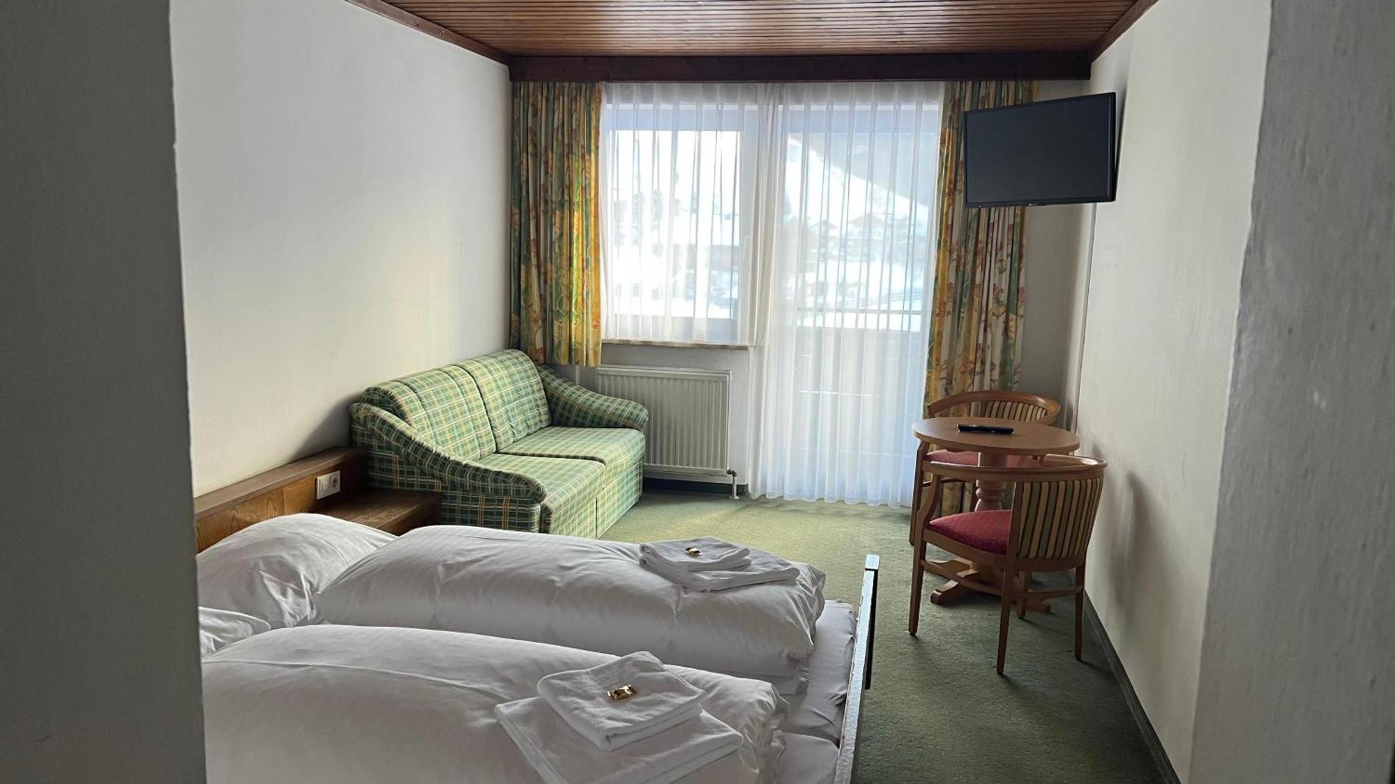 Haus Alpina By Chatel Reizen Bed and Breakfast Grossarl Exteriör bild